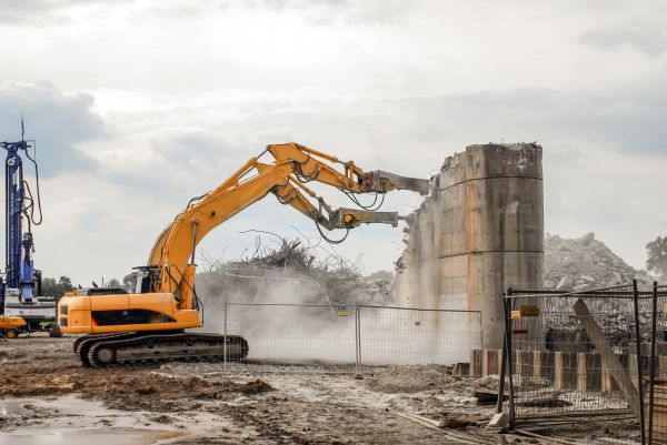 Silo Demolition in Raleigh