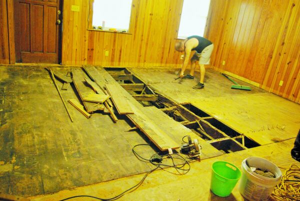 Subfloor Demolition in Raleigh